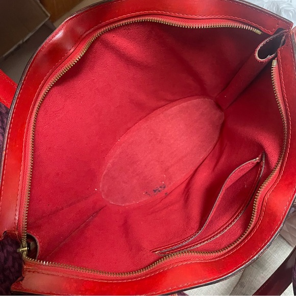❤️TRADED❤️Louis Vuitton epi red bb handbag preowned - Picture 8 of 12